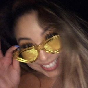 Meet your Posher, Sedem